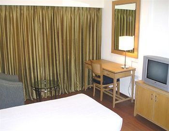 Hôtel Rukmini Riviera à Haïdarabad Extérieur photo